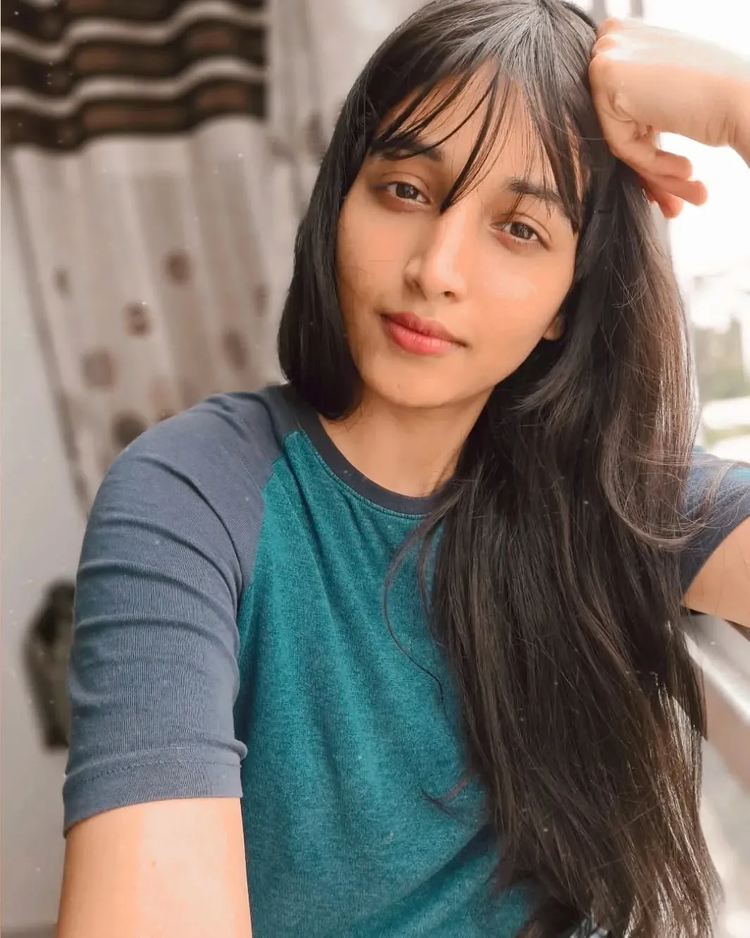 Srinidhi Shetty - srinidhi-shetty-hot-32.webp